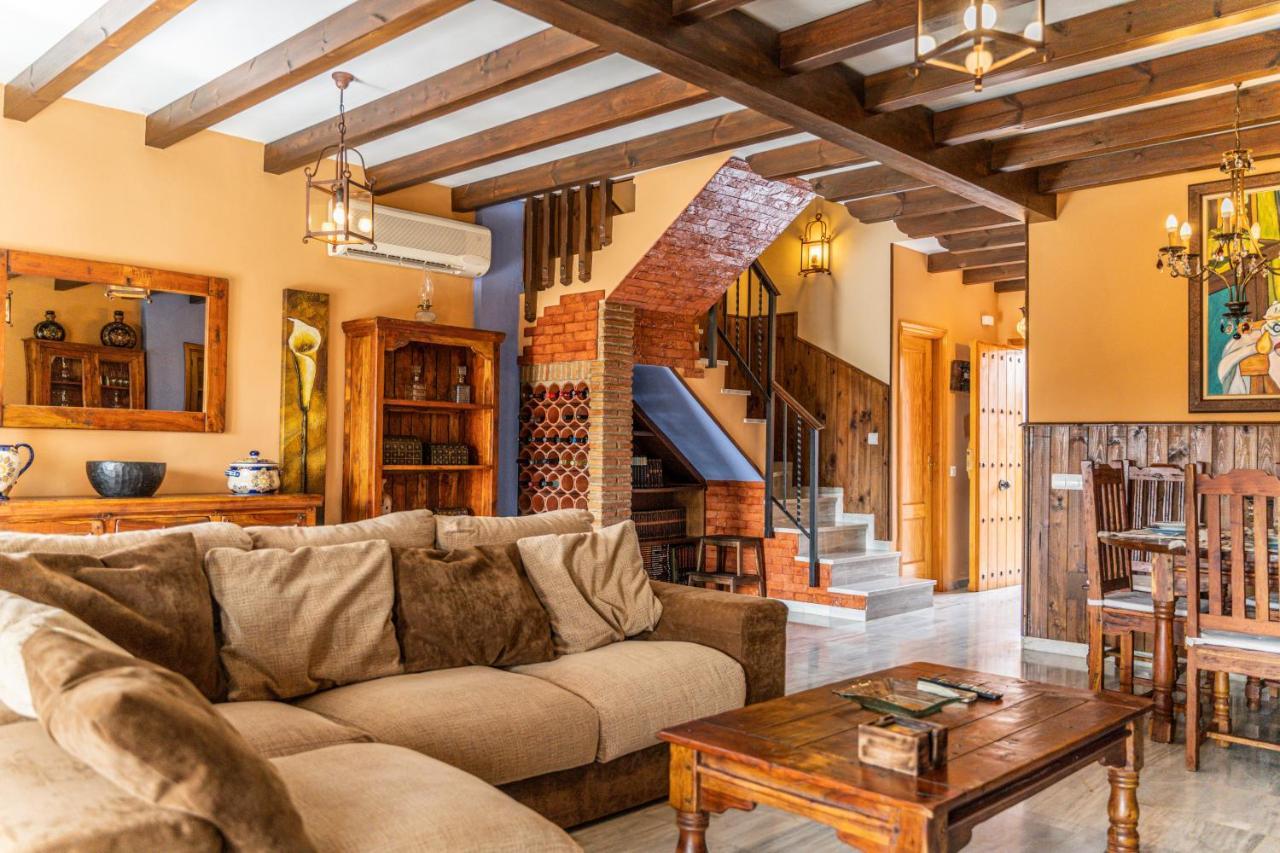 Villa Estilo Mediterranea Con Piscina, Jardin, Bbq Y Jacuzzi - Villa Bel Air Real Эстепона Экстерьер фото